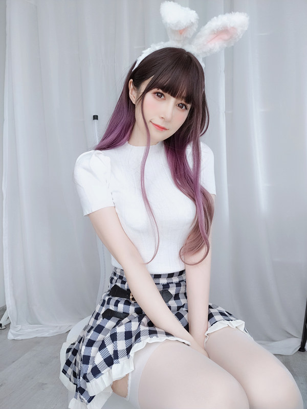 Coser小姐姐白银 – 白丝兔女郎 [168P7V-1.19GB]