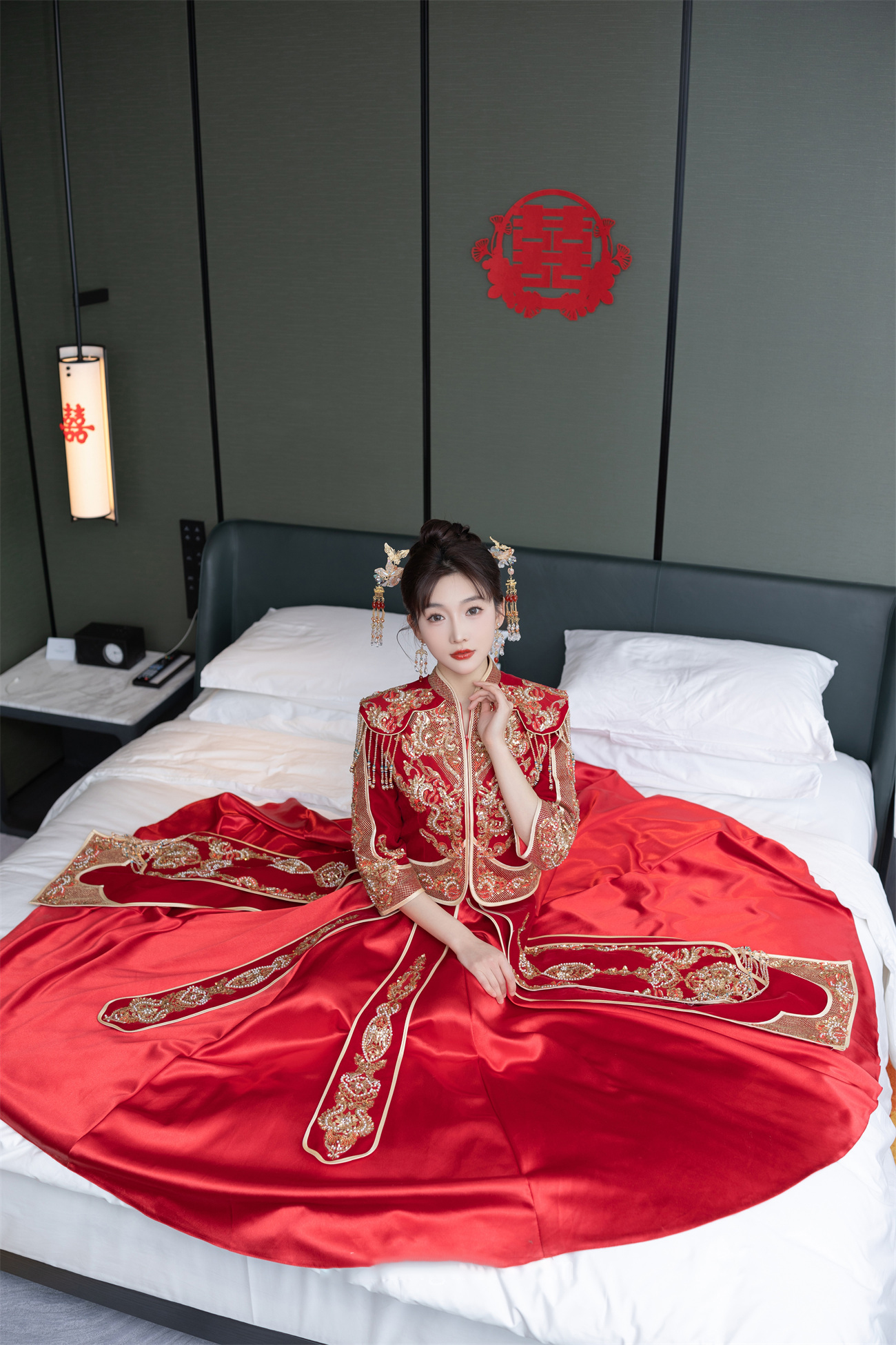 【独家破解资源】❤秀人网 陆萱萱❤ 超性感秀禾 新娘装 脱衣脱丝 揉奶 超顶 2V+92P